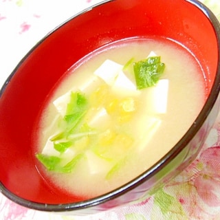 ❤Ｆコーンとサラダほうれん草と豆腐のお味噌汁❤